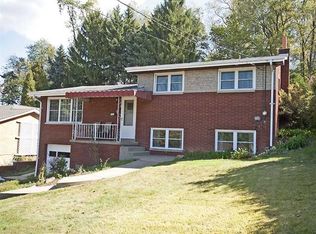 121 Greenwood Dr, Canonsburg, PA