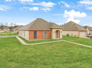 1056 E Creek Ct, Covington, LA 70435