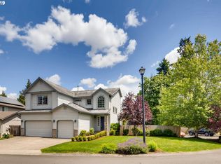 12220 SW Sweeney Pl, Tigard, OR 97223