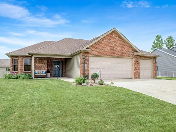 118 N Lexington Dr, Columbia City, IN 46725