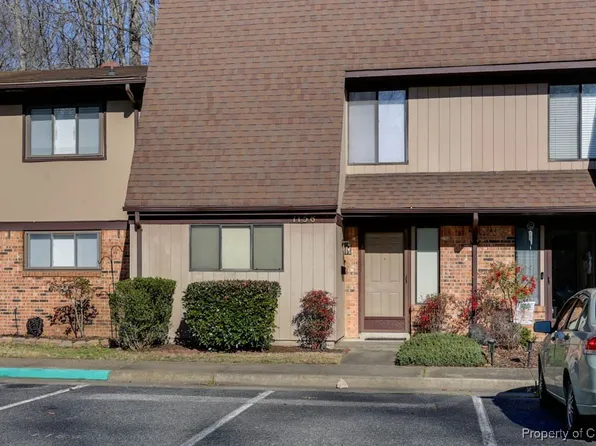 1158 Willow Green Dr, Newport News, VA 23602