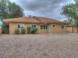 4106 Comanche Rd NE, Albuquerque, NM 87110