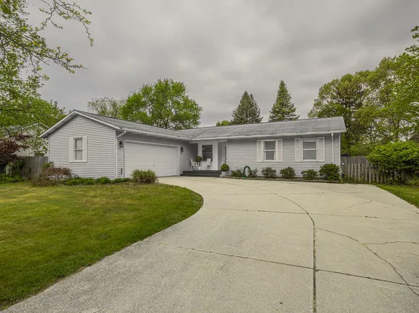 1508 Hendrick Rd, Muskegon, MI 49441