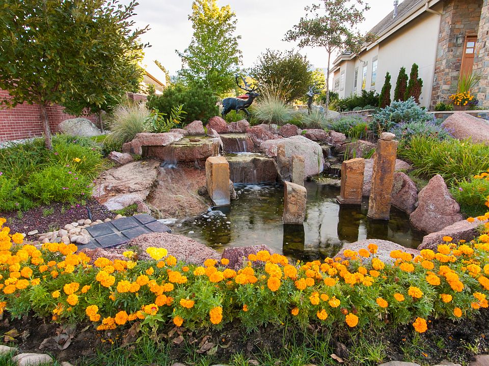 2nd image of 30 Sommerset Cir