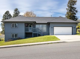 1525 Ridgeview Dr, Cheney, WA 99004