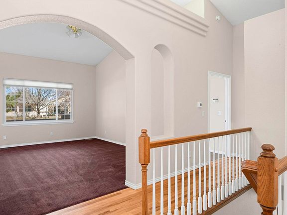 5th image of 3740 Doral Dr