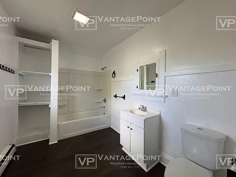604 S Maple Ave — Photo 13