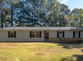 3542 Denby Dr, Snellville, GA
