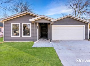 3006 Walnut St, Greenville, TX 75401