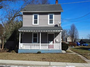 3022 S 4th St, Whitehall, PA 18052