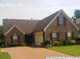 859 Fairway Pointe Cv W, Hernando, MS 38632