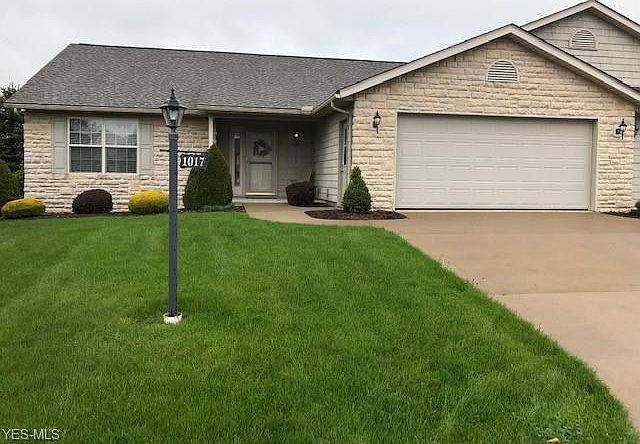 1st image of 1017 Evergreen Dr NW