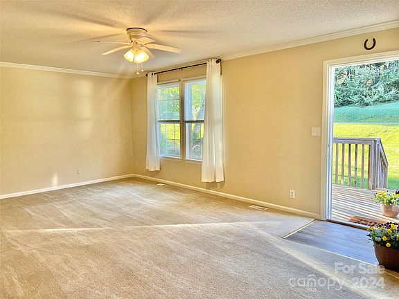 4th image of 426 Arrowood St SE