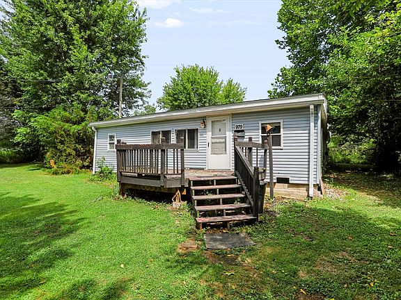 2nd image of 979 E State Road 42