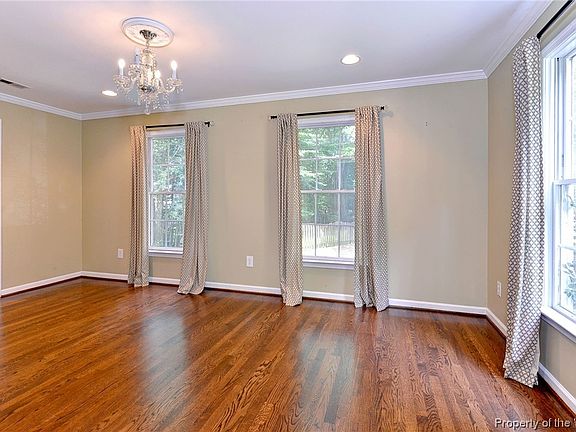 4th image of 3016 Lethbridge Ln