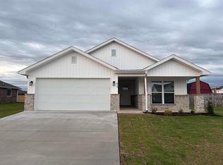 410 Molly Dean Dr, Duenweg, MO 64841