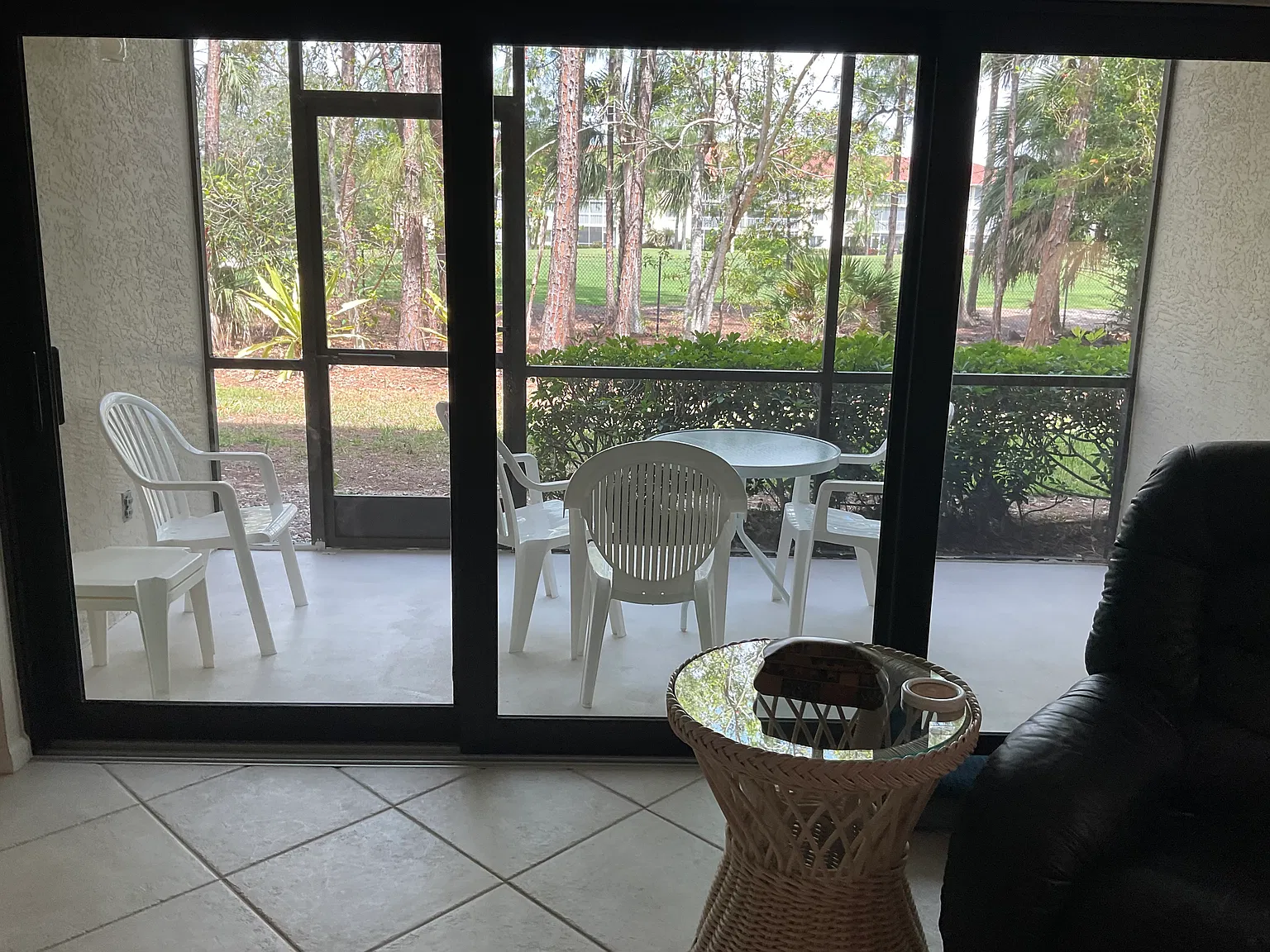 2 bed, 1209 sqft, $3,700 — Photo 3