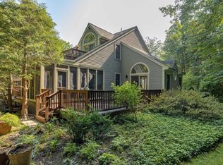 55 Peninsula Dr #55, Stratham, NH 03885