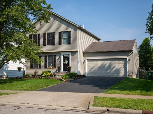 1208 Nutmeg Dr, Marysville, OH 43040