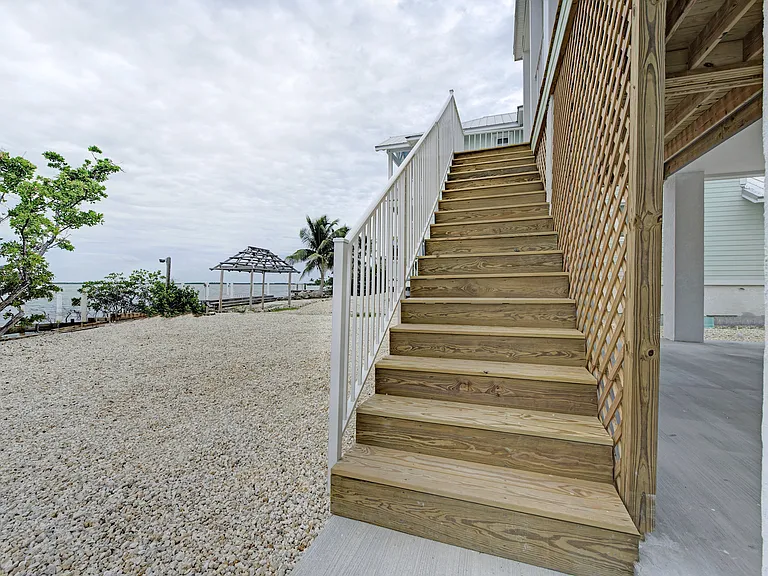 21 E Circle Dr #B — Photo 3