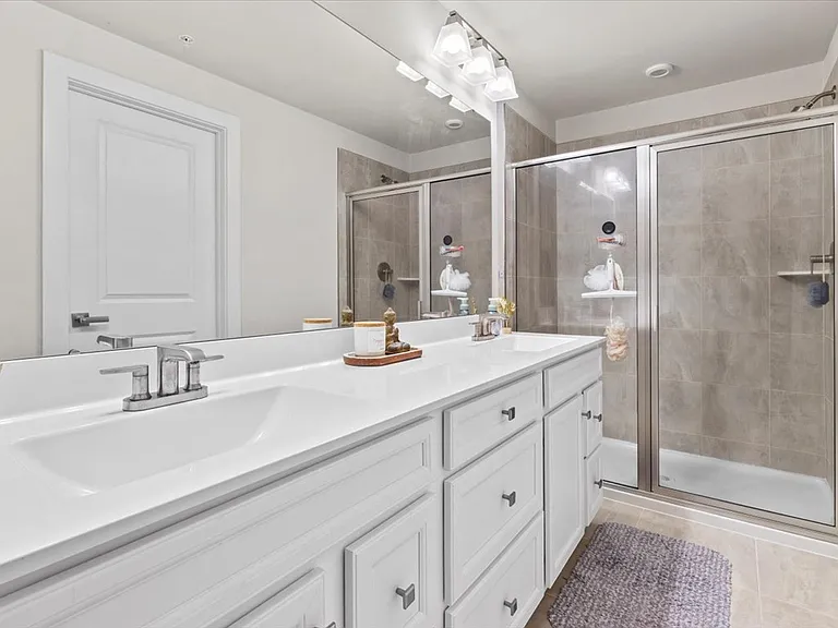17437 Southern Shores Dr — Photo 11