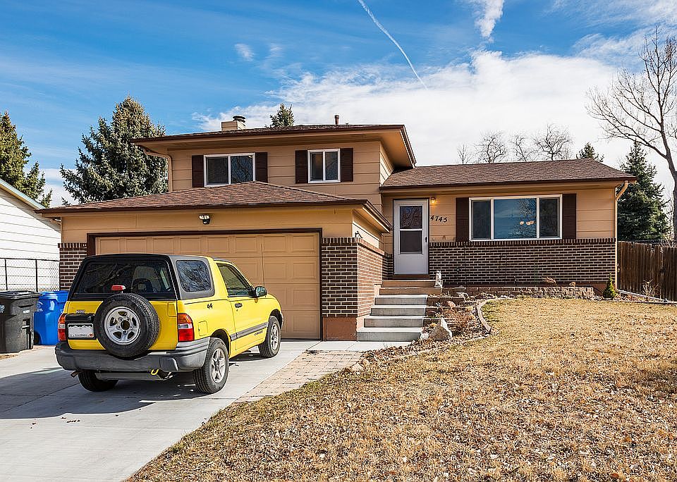 1st image of 4745 Montebello Dr