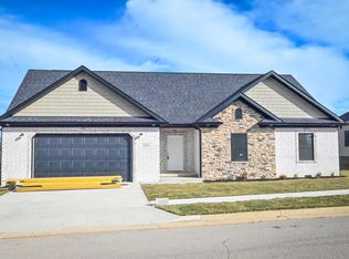 105 Linzi Way, Paris, KY 40361