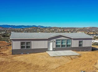 17900 E Hunter Ln, Dewey, AZ 86327