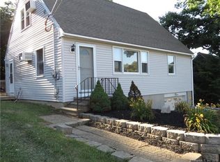 94 Gilman St, Waterbury, CT 06704