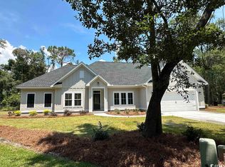 6 Hunters Green Ln, Pawleys Island, SC 29585