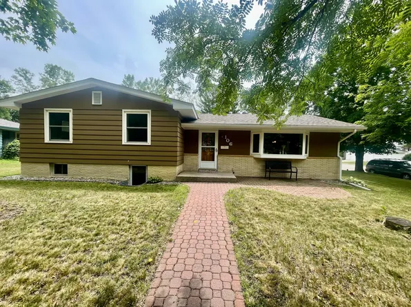 106 10th Ave NE, Hutchinson, MN 55350