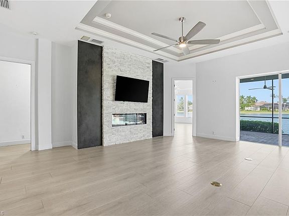 5th image of 18361 Verona Lago DR