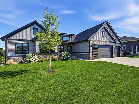 4th image of 6241 Fountainhead Cir