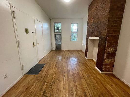2nd image of 232 Boerum St #1RB