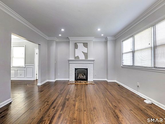 4th image of 40 Yale Street