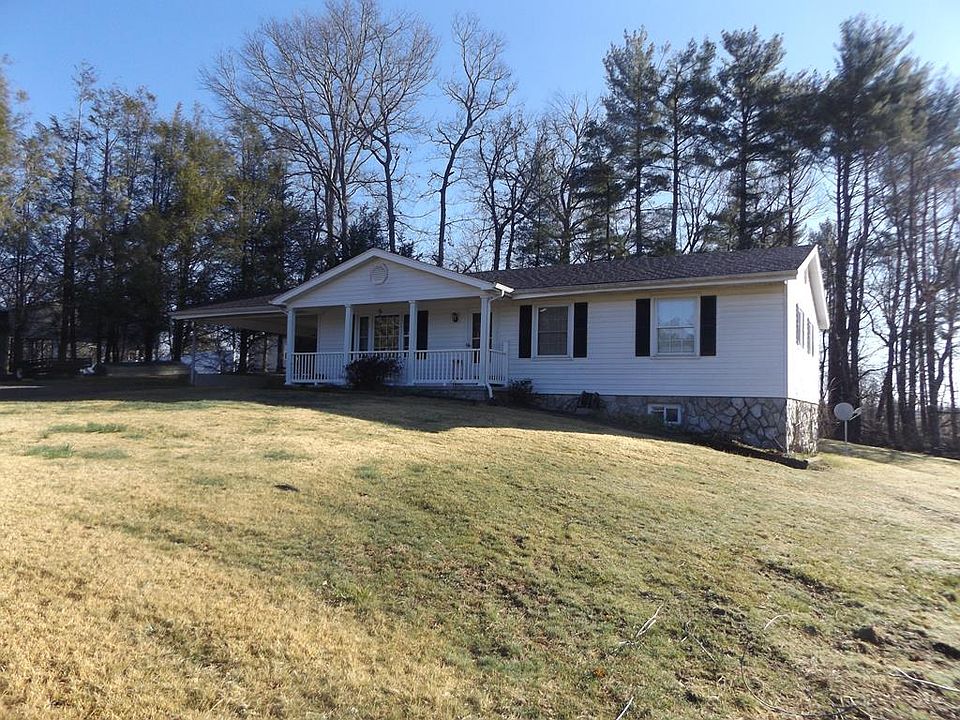 1st image of 1703 Fishers Gap Rd