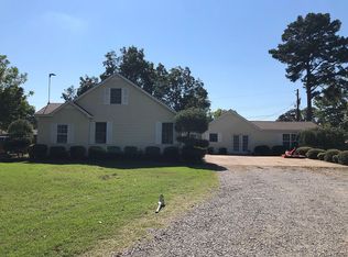 2011 Main St, Des Arc, AR 72040