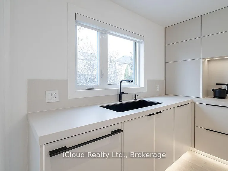 5389 Kindos St — Photo 12