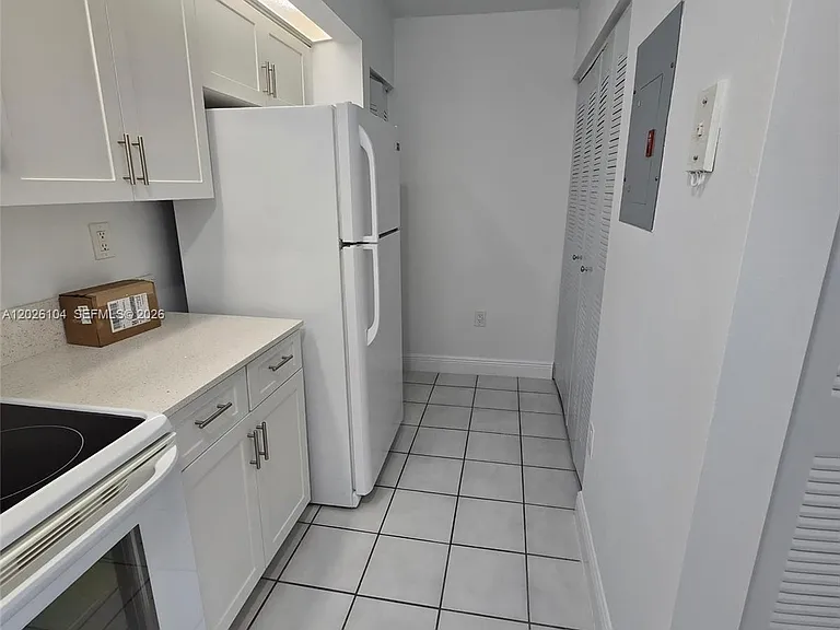 8600 SW 212th St #308 — Photo 8