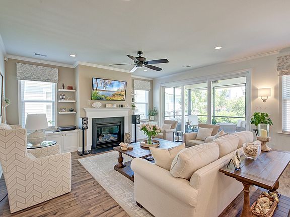 4th image of 2026 Geranium Ln