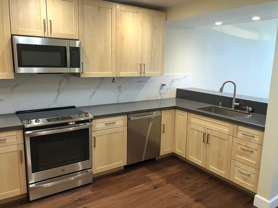 55 Church St #1306