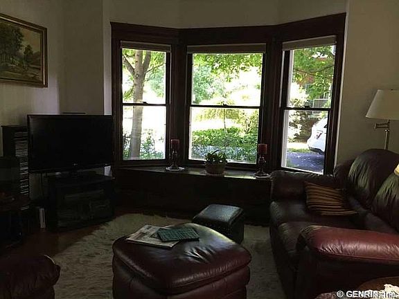 2nd image of 495 N Main St