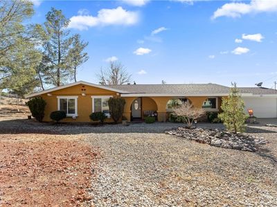 19979 Modoc Rd, Apple Valley, CA, 92308