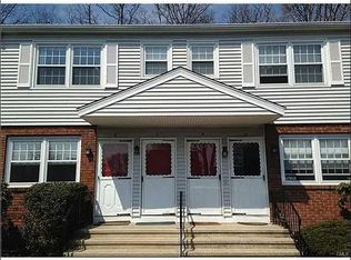 310 Booth St APT E, Stratford, CT 06614