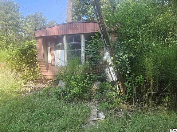 5th image of 822 Claiborne Rd