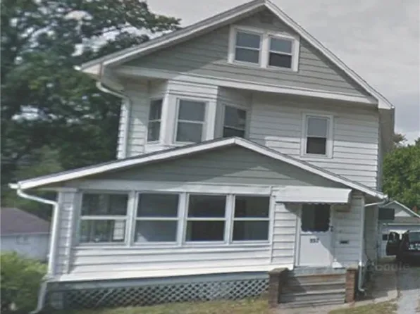 157 E Jackson St, Painesville, OH 44077