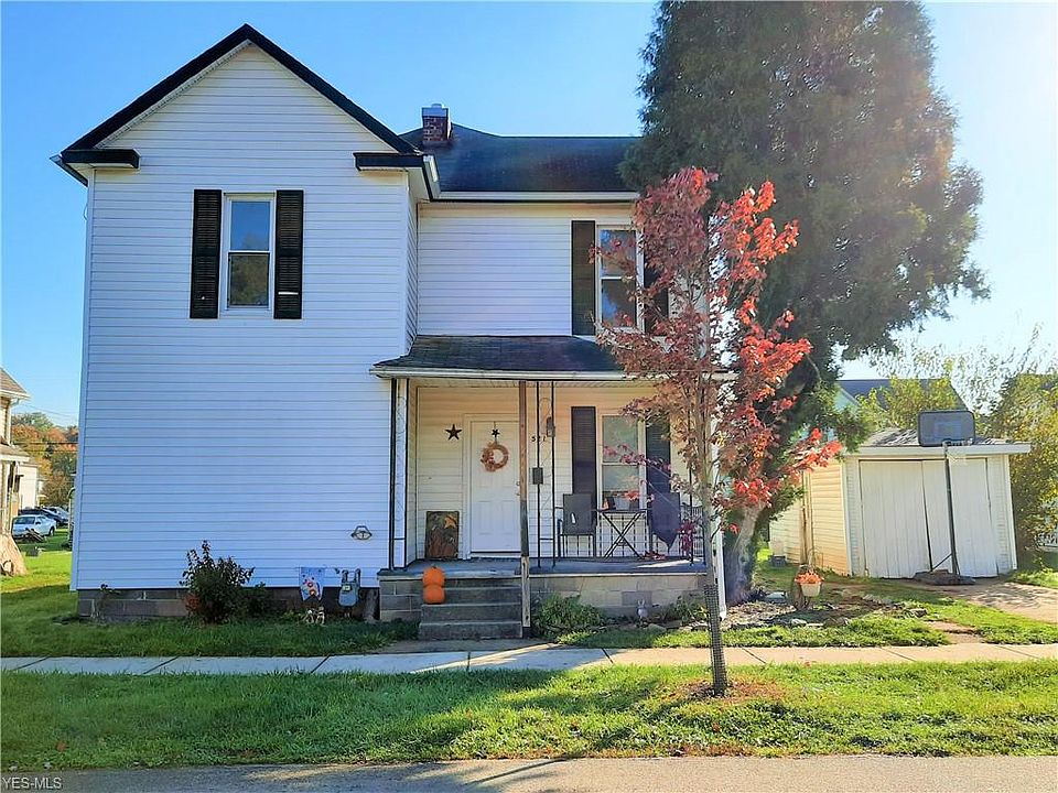 1st image of 521 S 8th St