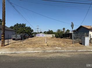 2324 N Kern St, Bakersfield, CA 93305