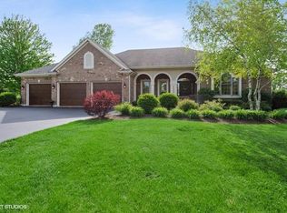 7313 Lone Oak Rd, Spring Grove, IL 60081