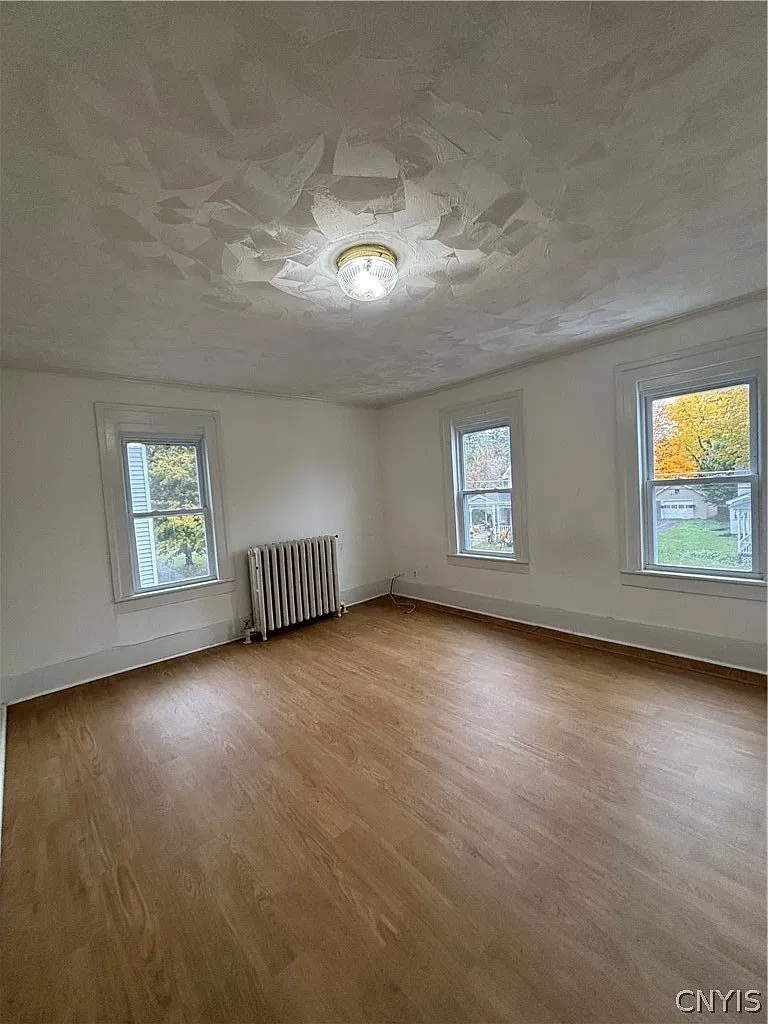 1 bed, 1.0 bath, 800 sqft, $1,200 — Photo 3